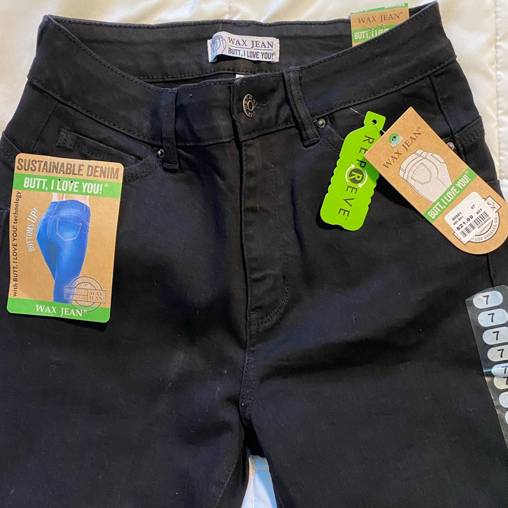 Black ankle stretch jean